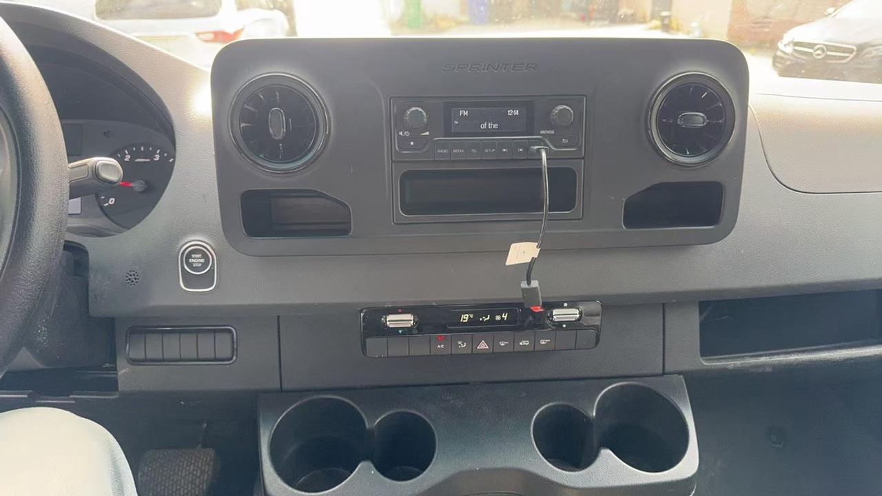 2021 Mercedes-Benz Sprinter 2500 Photo