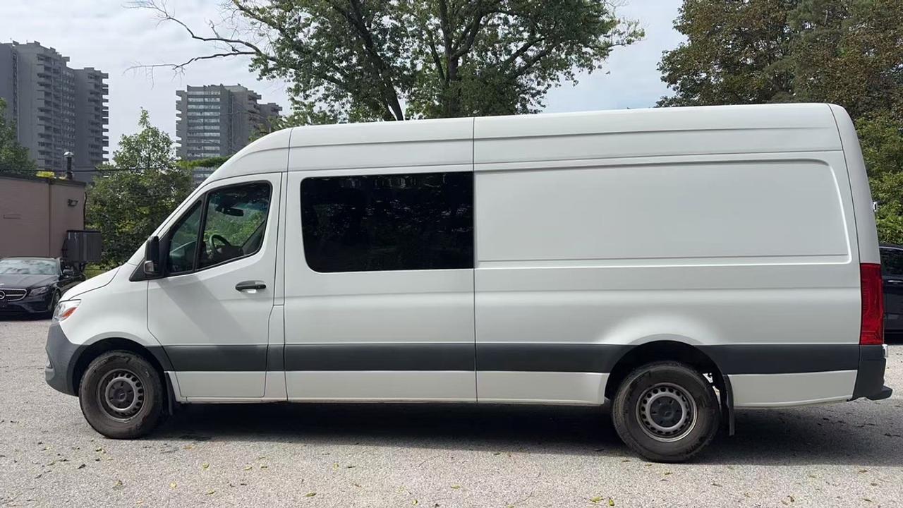 2021 Mercedes-Benz Sprinter 2500 Photo