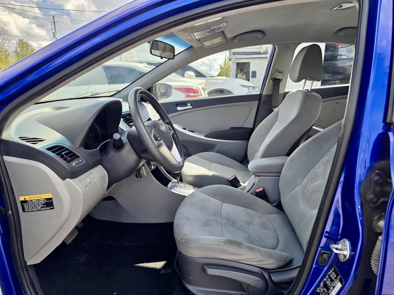 2013 Hyundai Accent GLS Photo