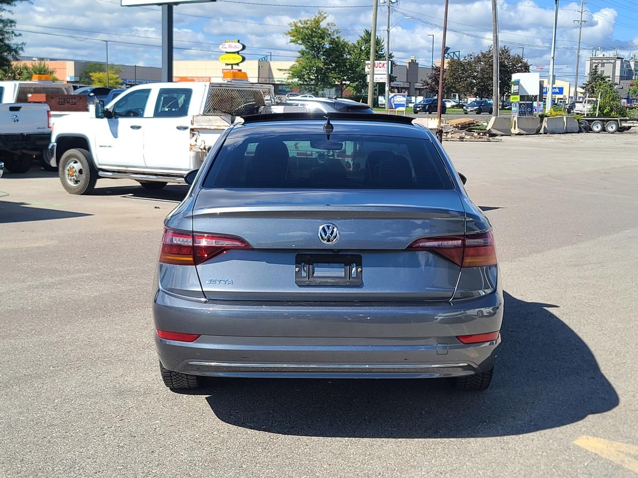 2019 Volkswagen Jetta SEL Photo