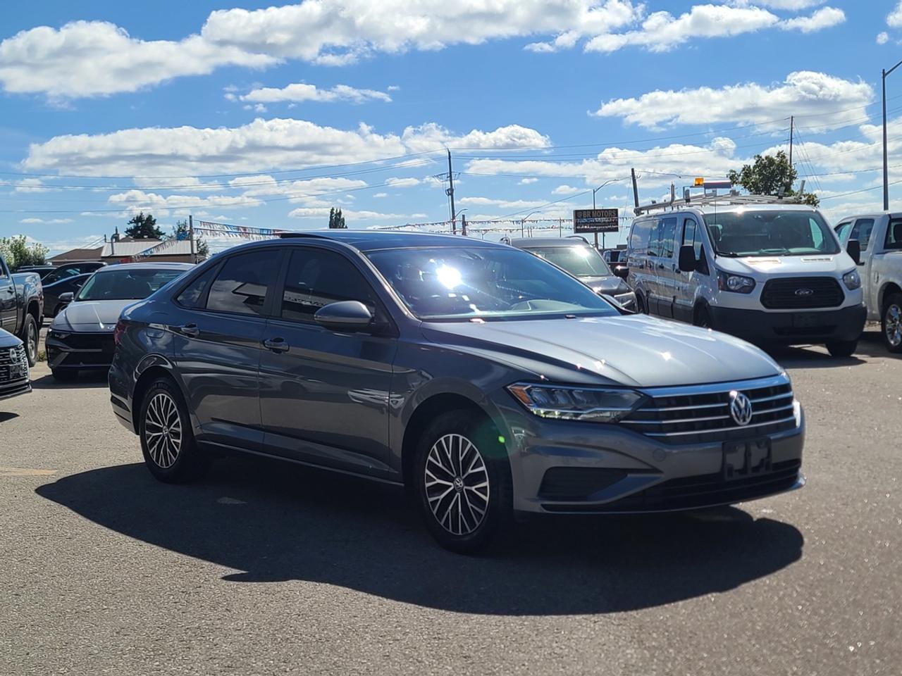 2019 Volkswagen Jetta SEL Photo