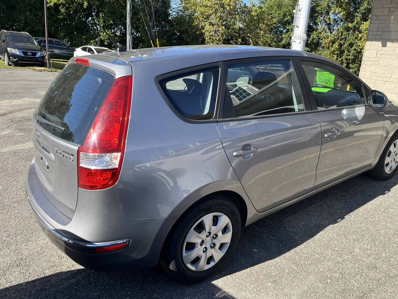 2012 Hyundai Elantra GLS Photo