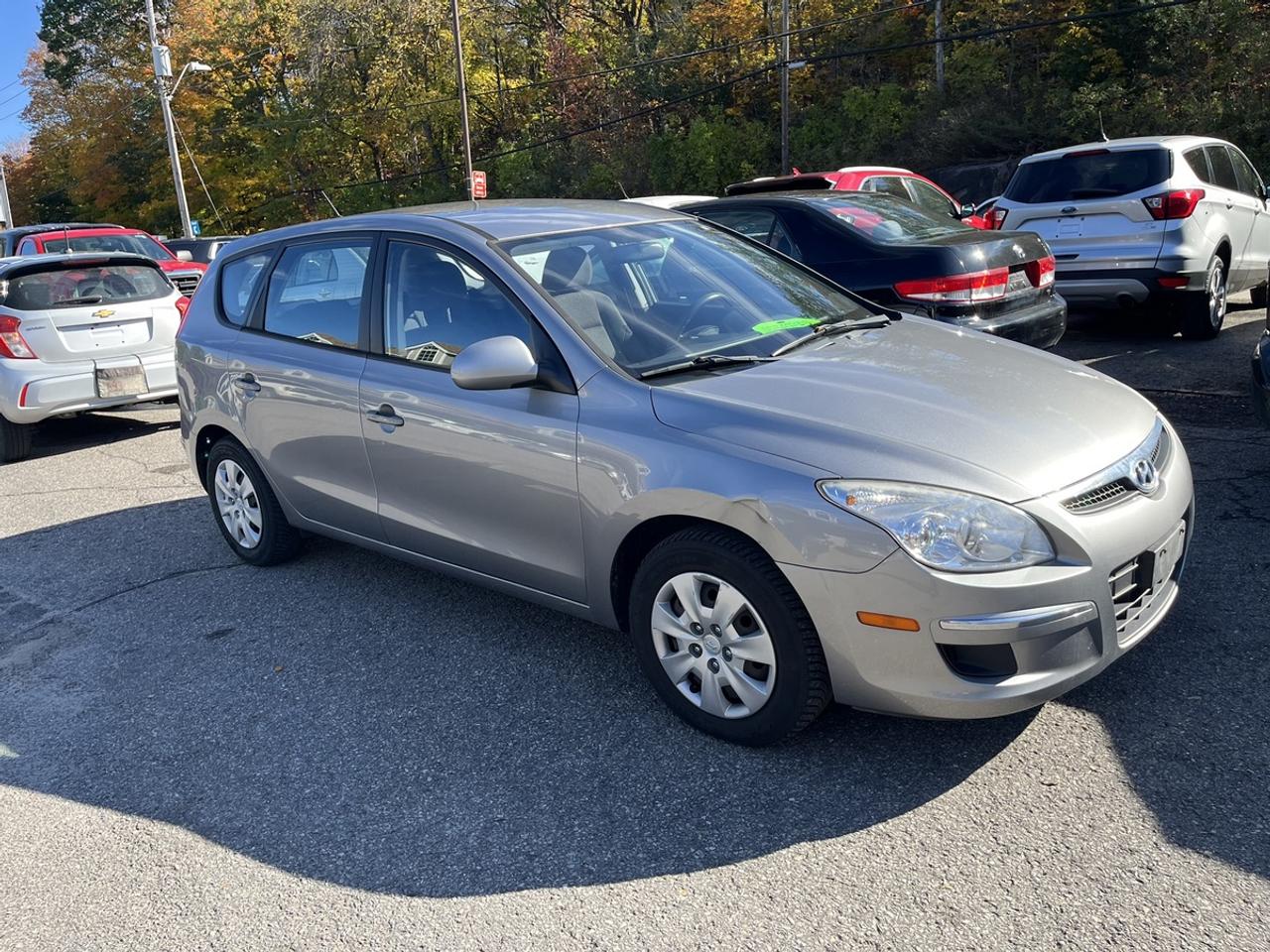 2012 Hyundai Elantra GLS Photo