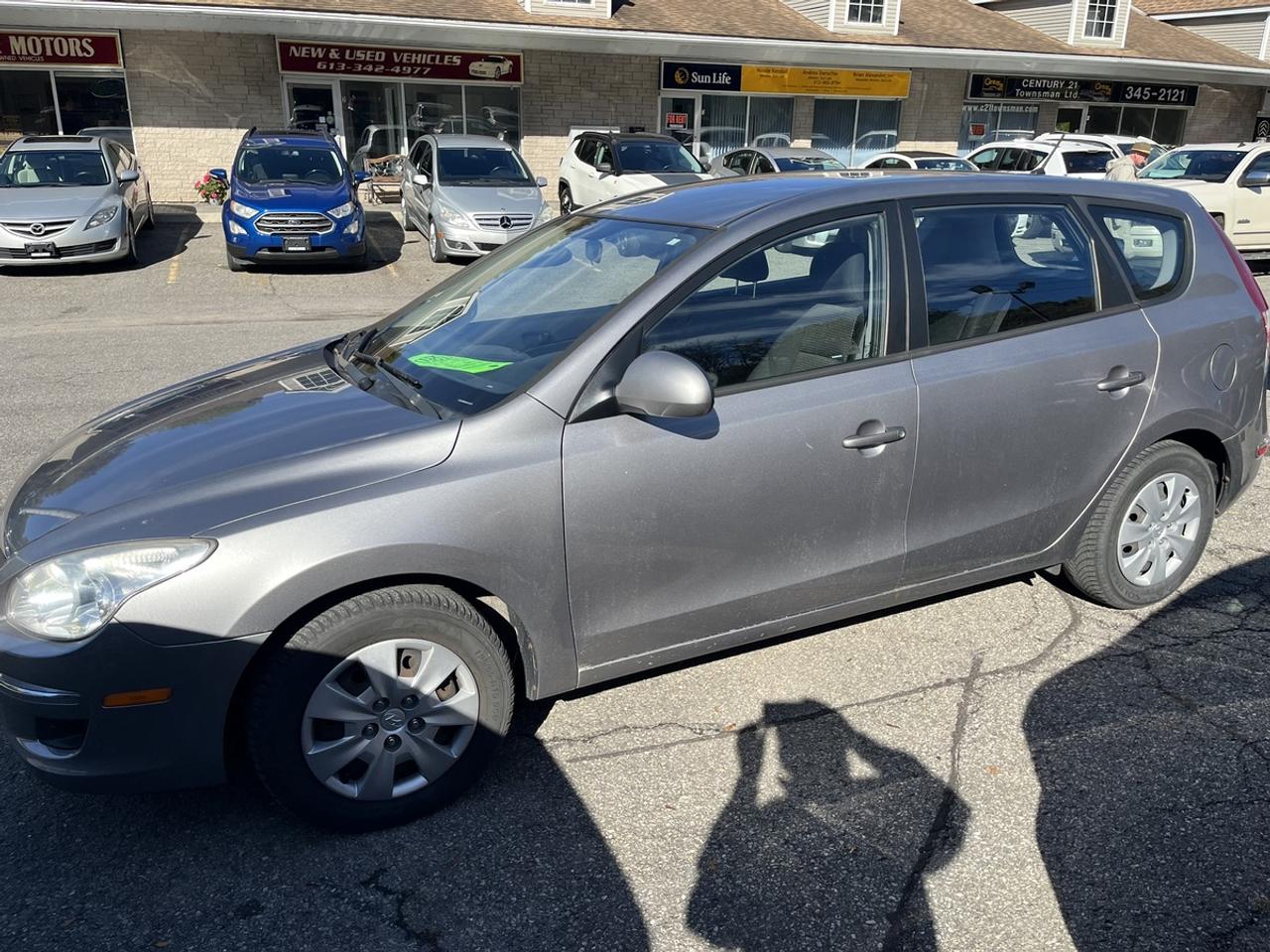 2012 Hyundai Elantra GLS Photo