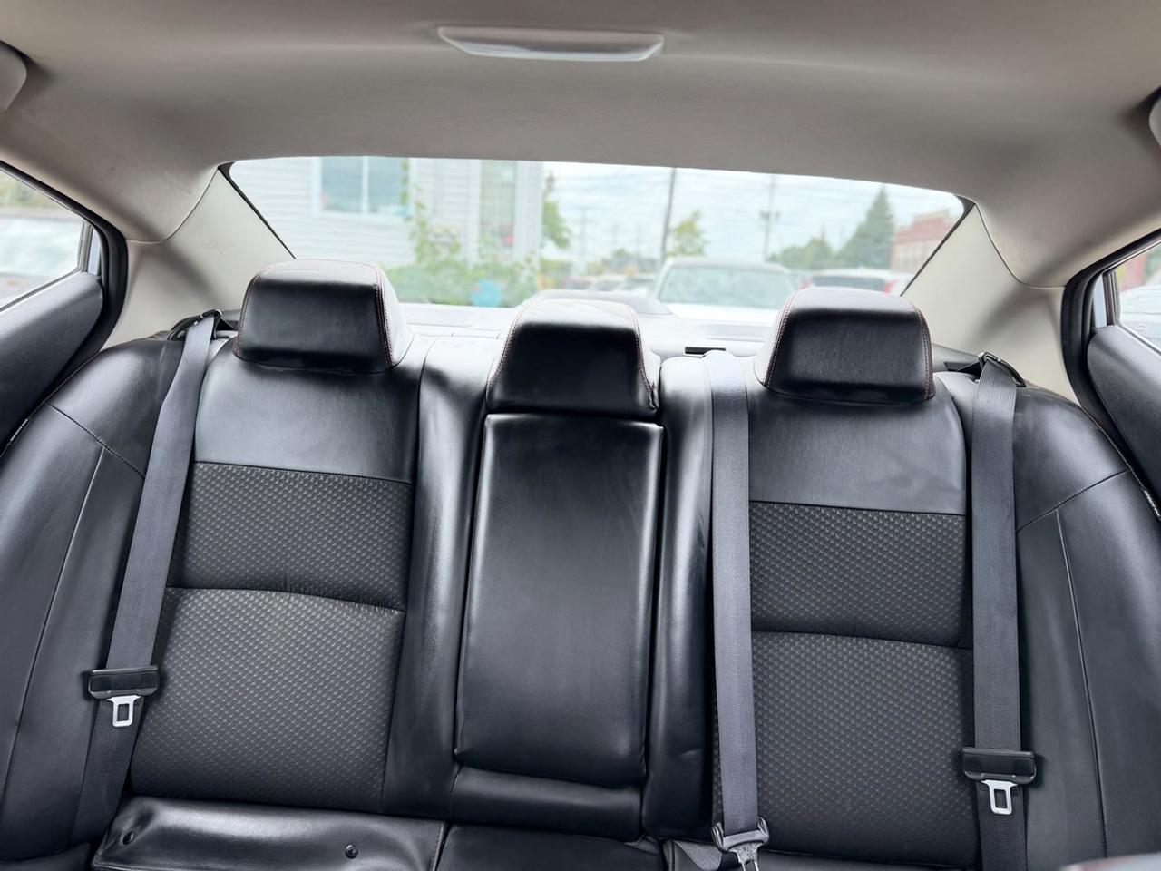 2023 Nissan Altima SR Photo