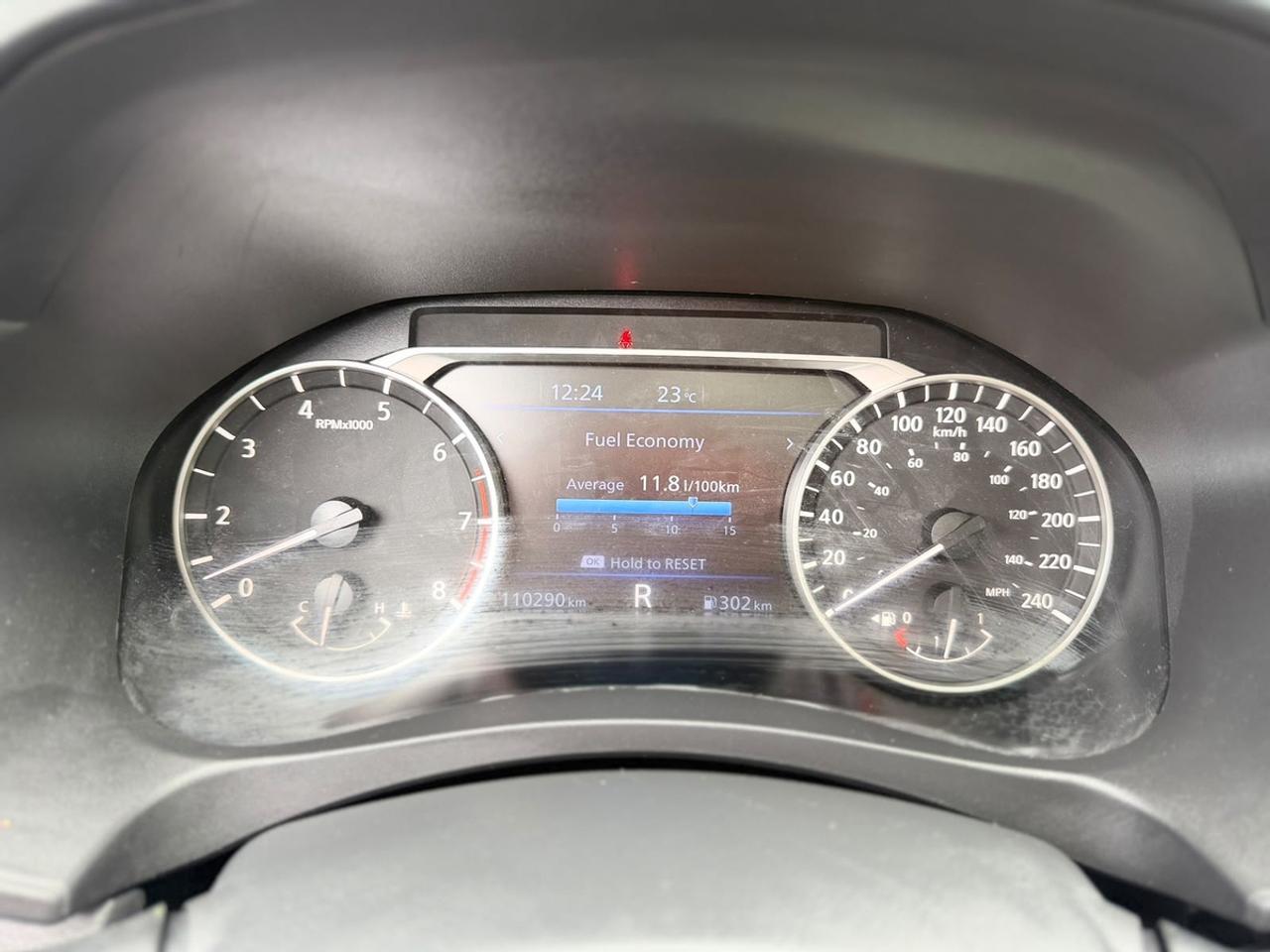 2023 Nissan Altima SR Photo