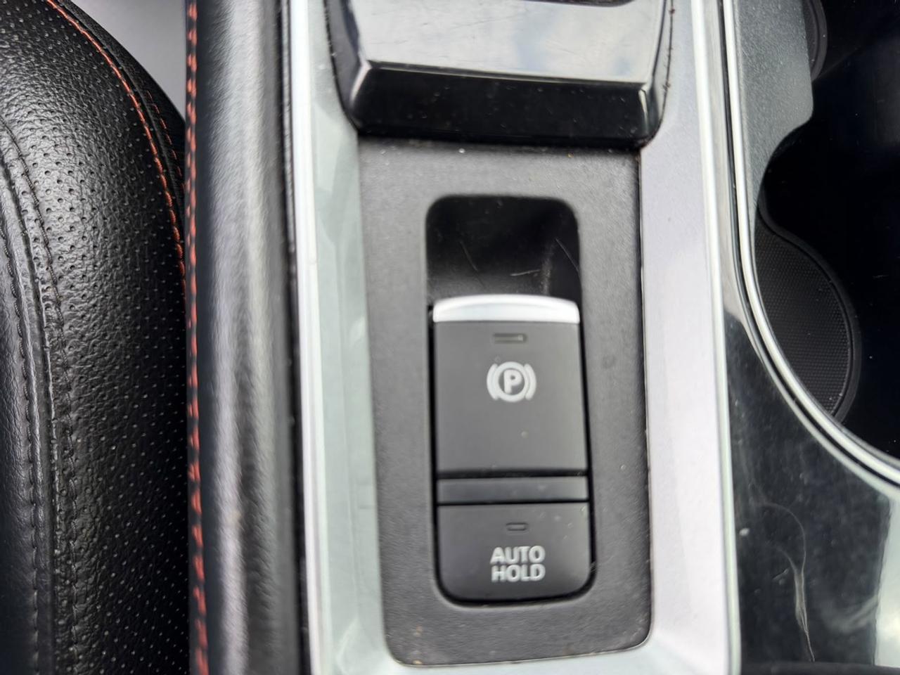 2023 Nissan Altima SR Photo