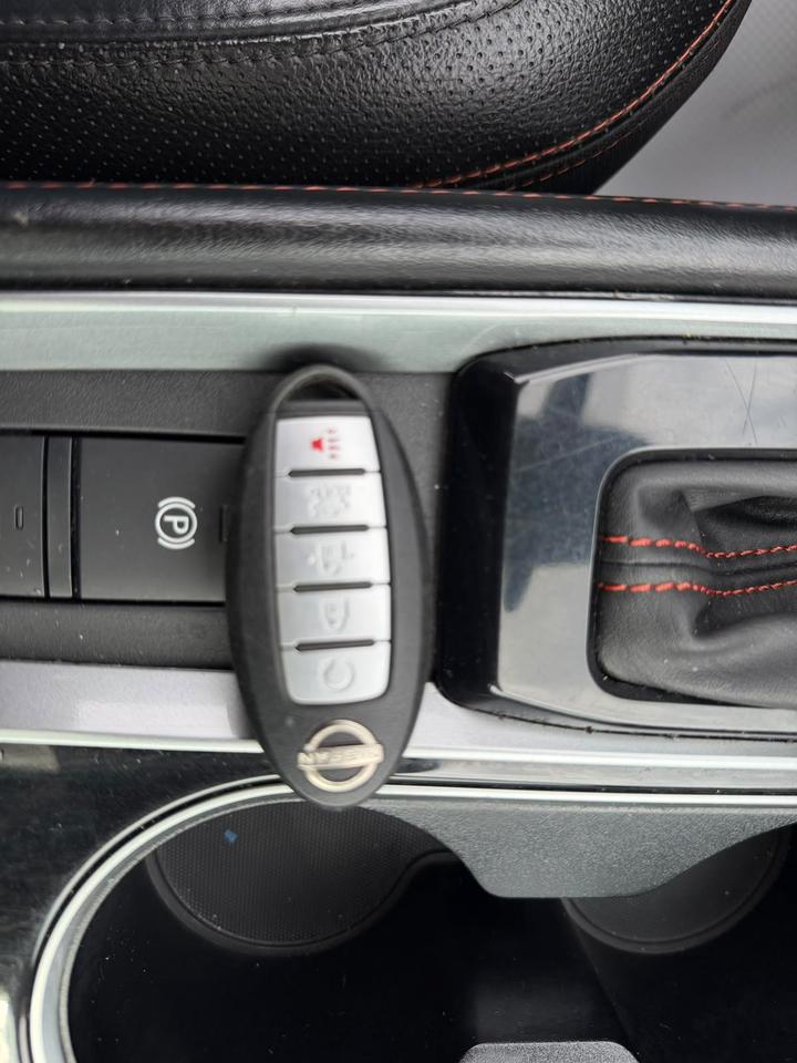 2023 Nissan Altima SR Photo