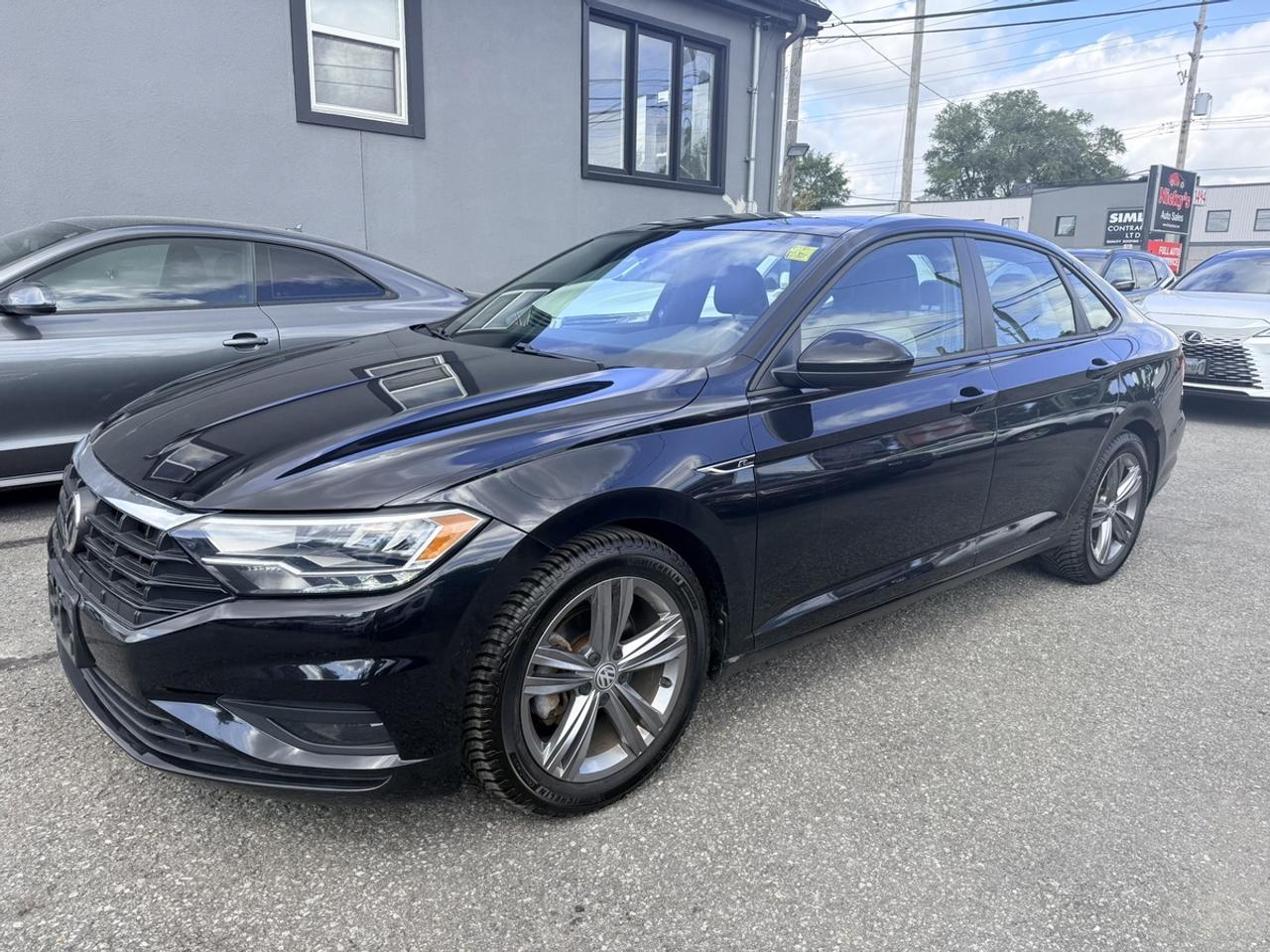 2019 Volkswagen Jetta HIGHLINE - R-LINE - R.CAMERA - 6-SPEED MANUAL! Photo
