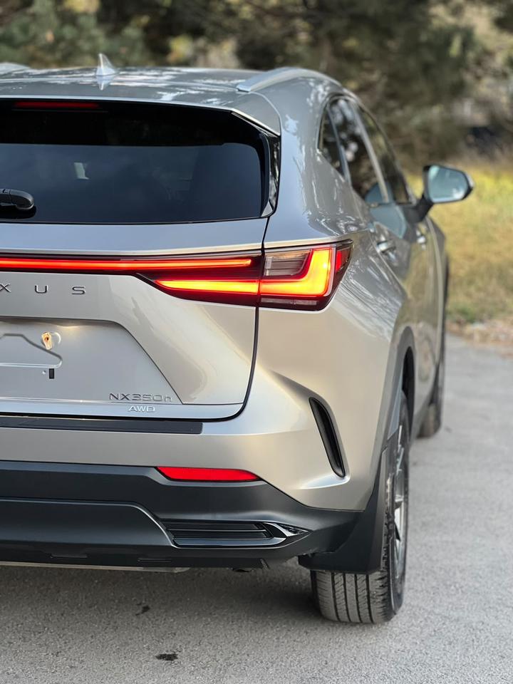 2024 Lexus NX 350h | Premium Package | HYBRID | LEATHER Photo