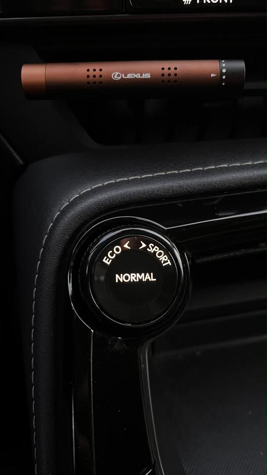 2024 Lexus NX 350h | Premium Package | HYBRID | LEATHER Photo