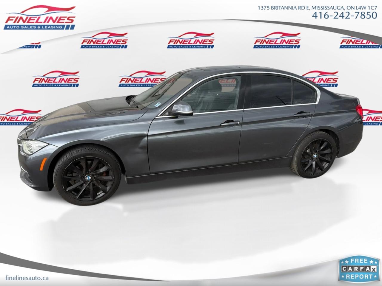2017 BMW 3 Series 330i xDrive Photo1