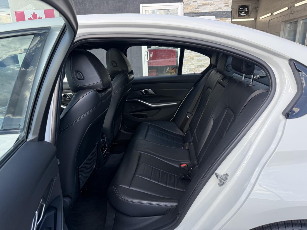 2019 BMW 3 Series 330i xDrive | Sport Line | Remote Start Photo