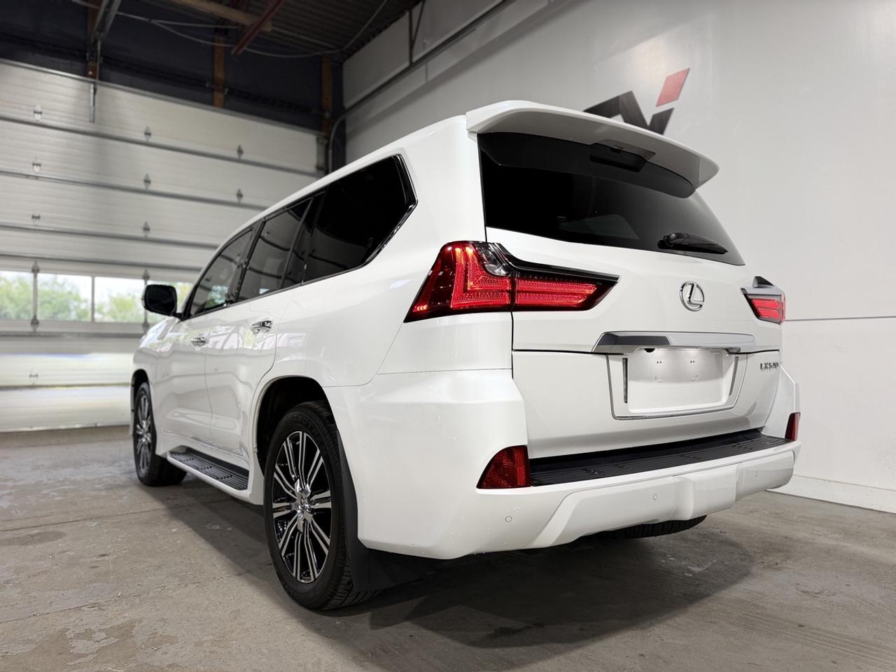 2019 Lexus LX 570 Photo