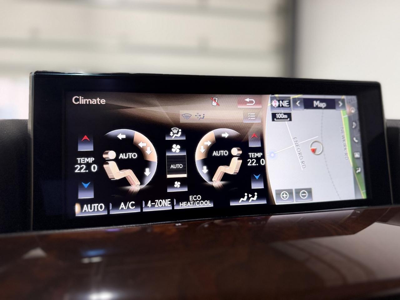 2019 Lexus LX 570 Photo