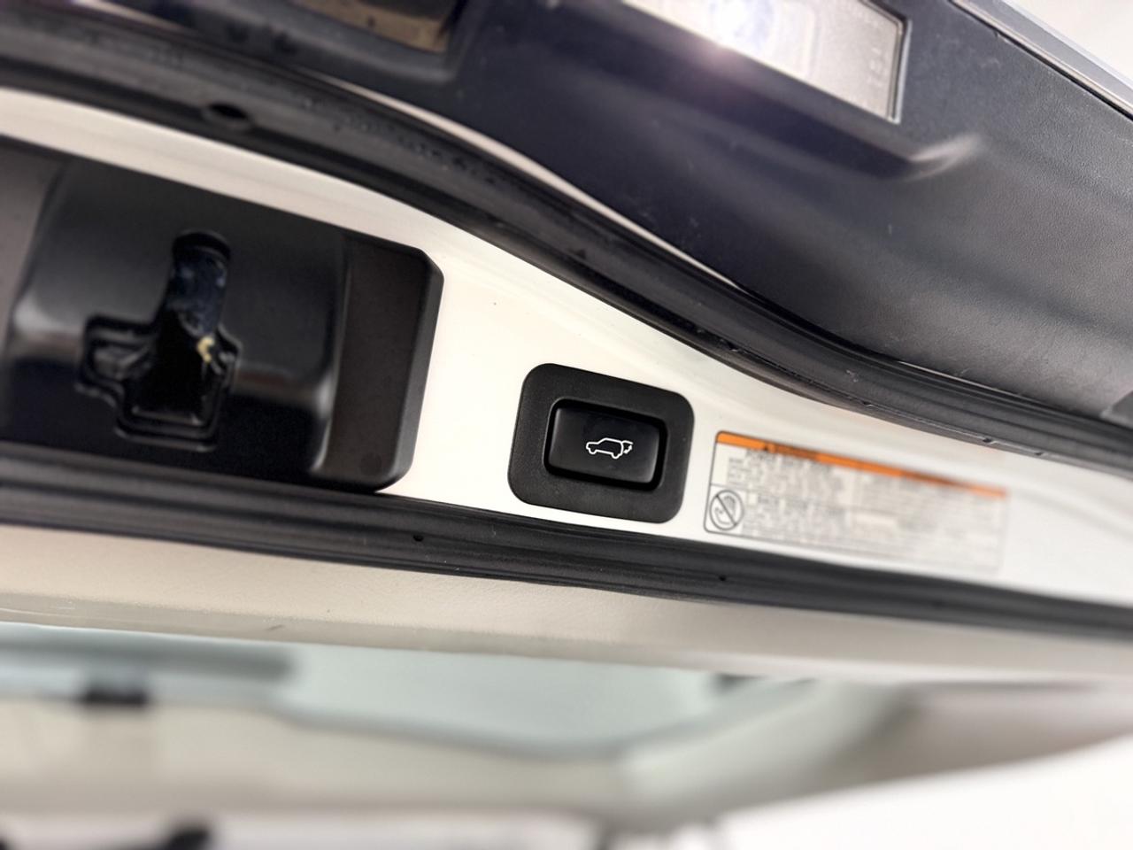 2019 Lexus LX 570 Photo