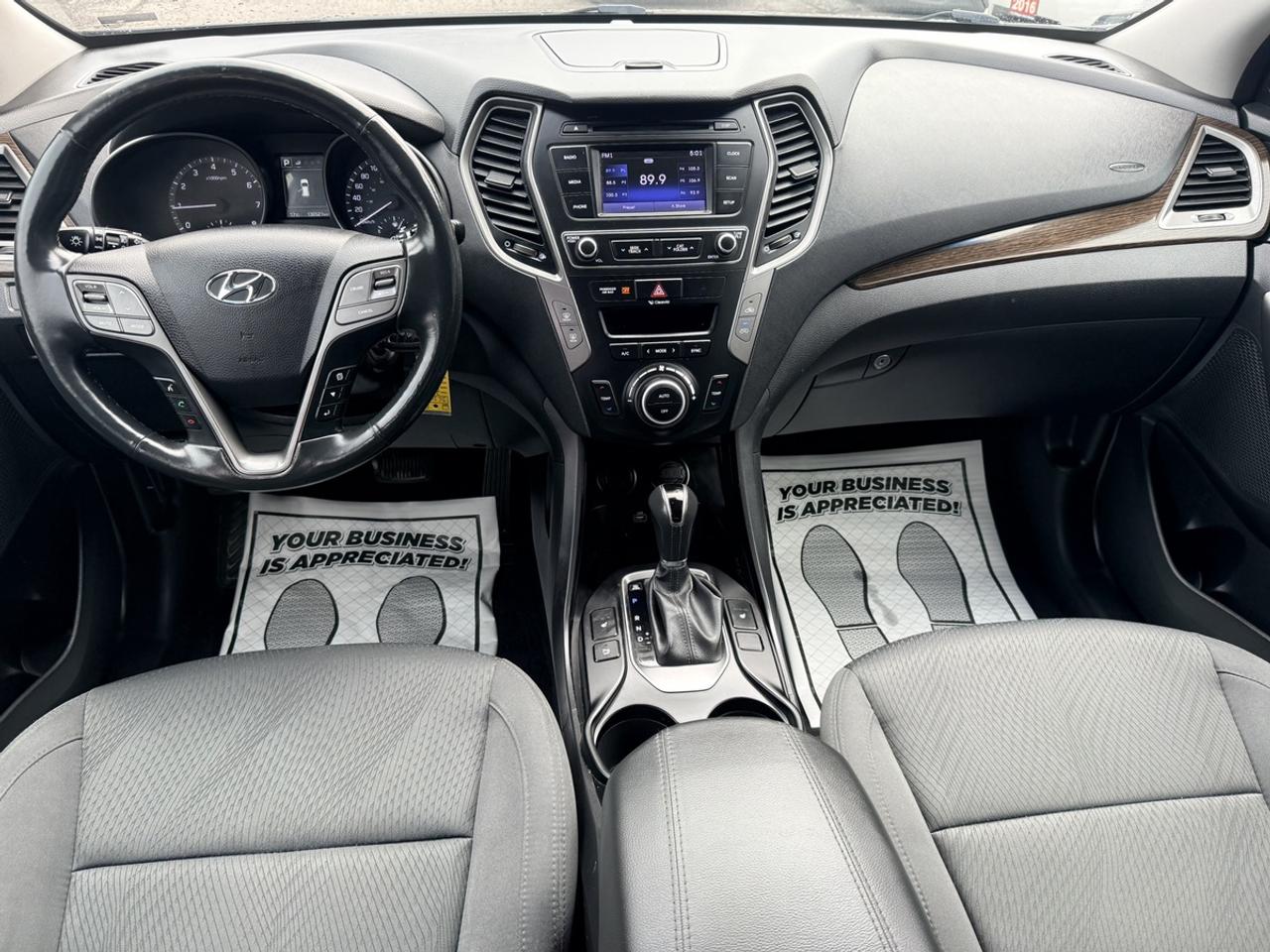 2017 Hyundai Santa Fe Sport PREMIUM AWD - ALLOY WHEELS - R.CAMERA - LOW KMS! Photo