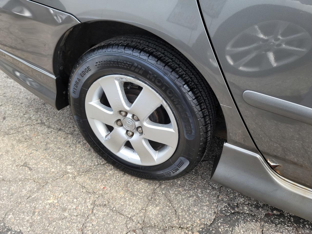 2008 Toyota Corolla S Photo2