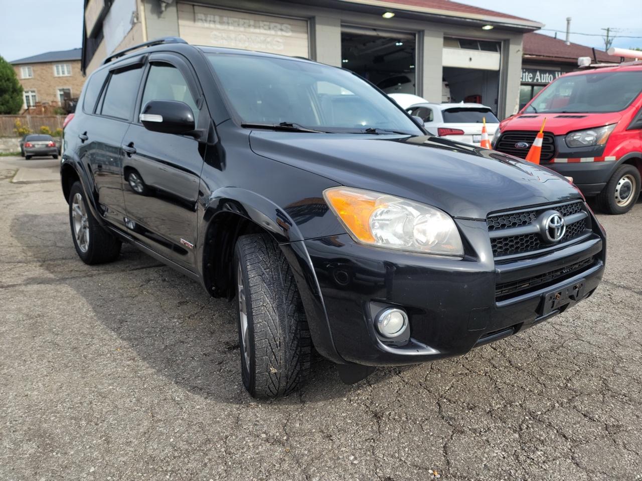 2012 Toyota RAV4 Sport - CERTIFIED Photo1