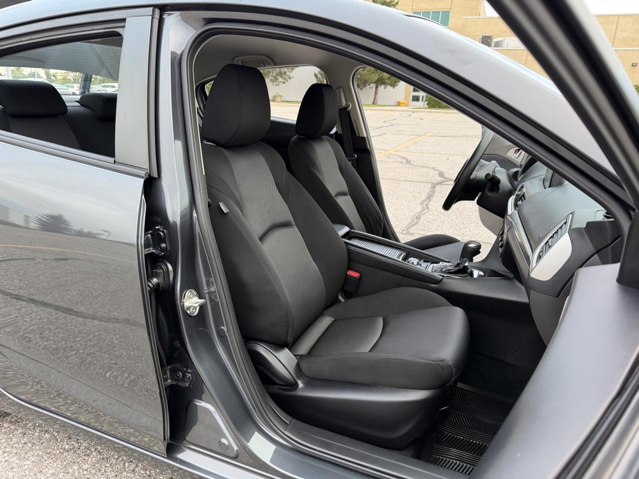 2017 Mazda MAZDA3 GX | No-Accident | One-Owner | Back-Cam Photo