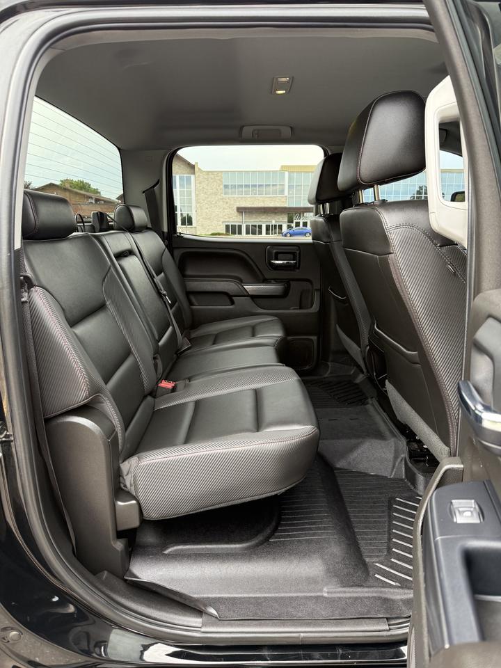 2018 GMC Sierra 2500 HD SLT Photo