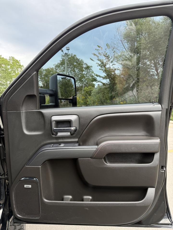 2018 GMC Sierra 2500 HD SLT Photo