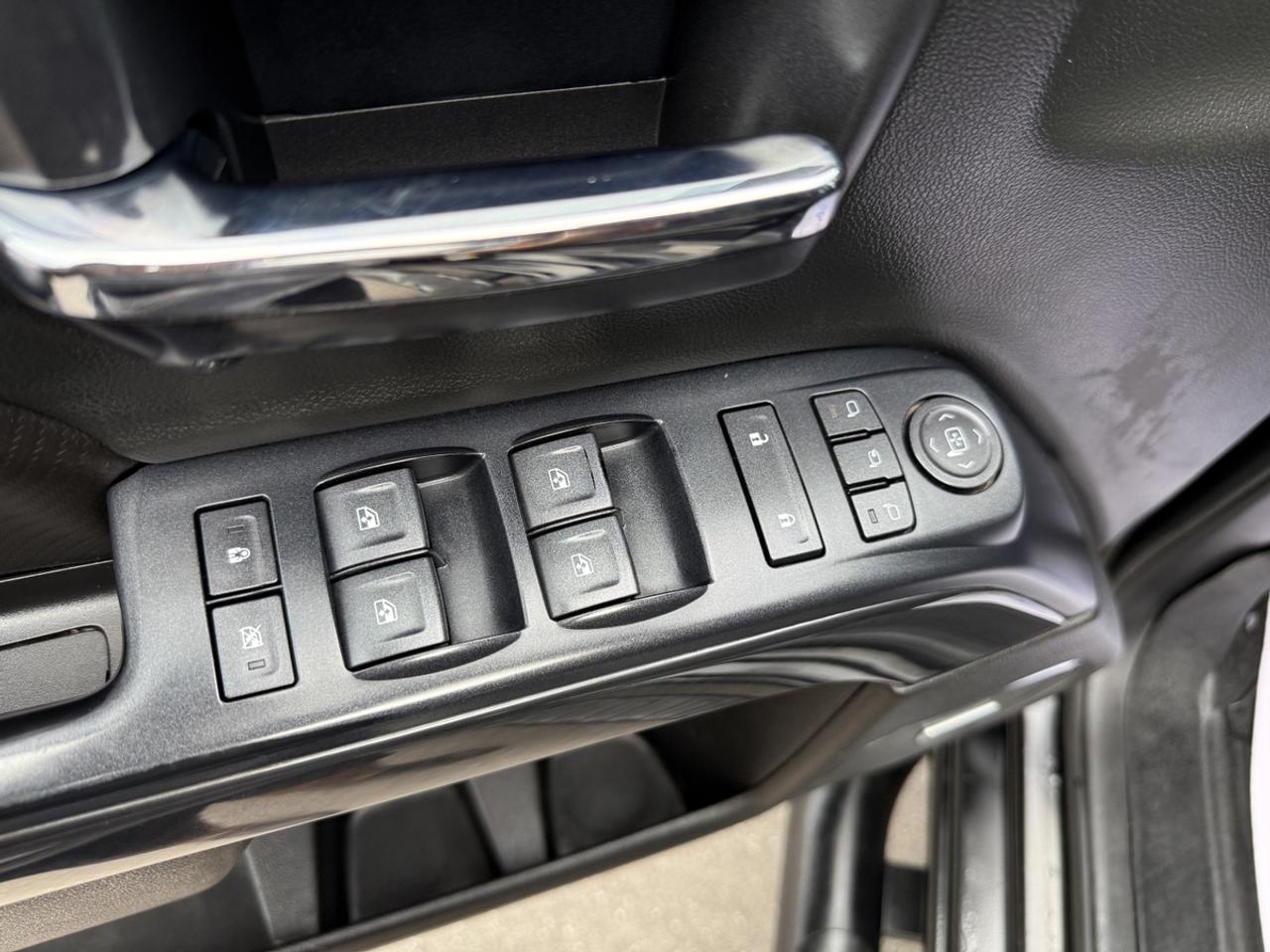 2018 GMC Sierra 2500 HD SLT Photo