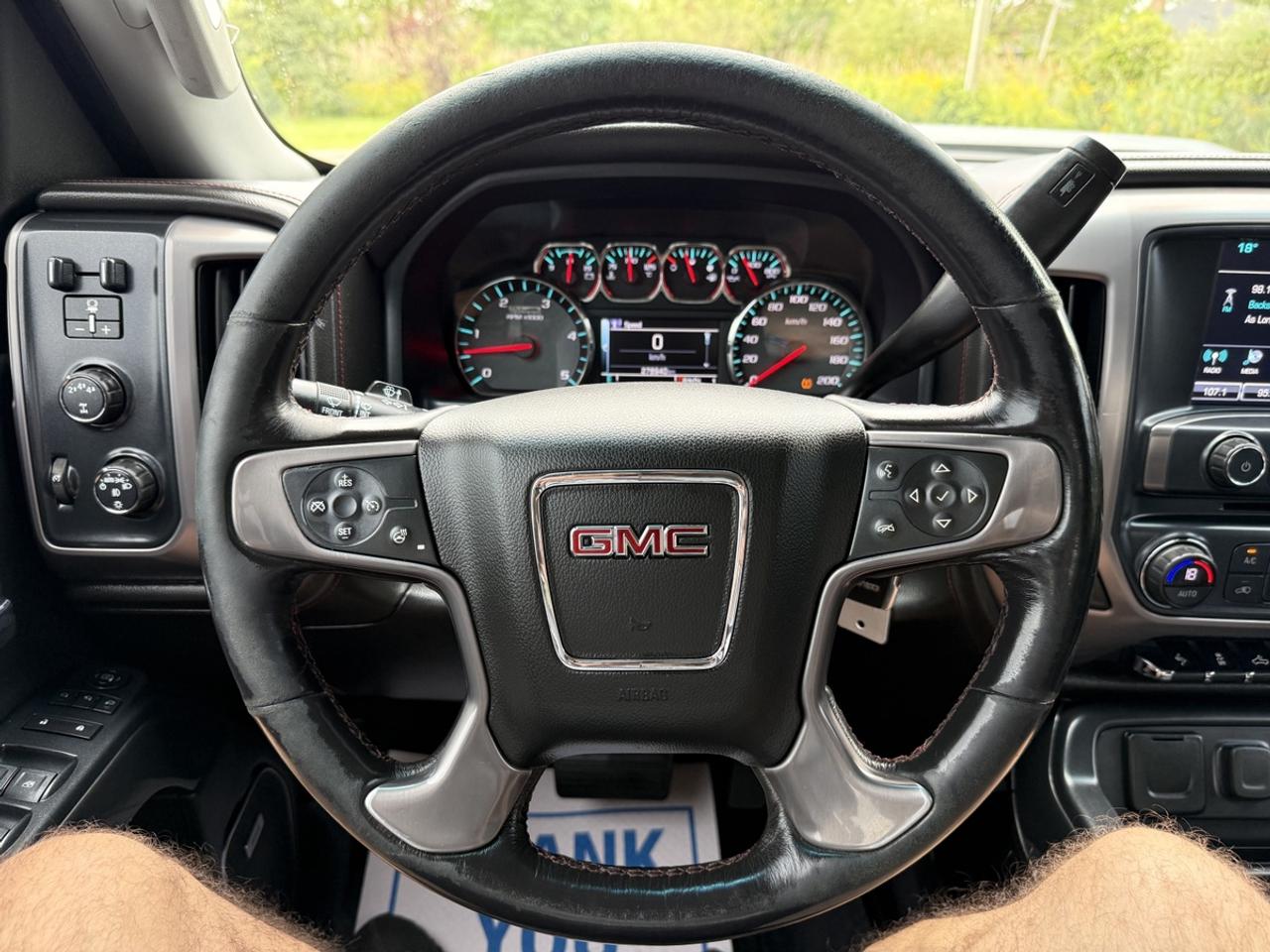 2018 GMC Sierra 2500 HD SLT Photo