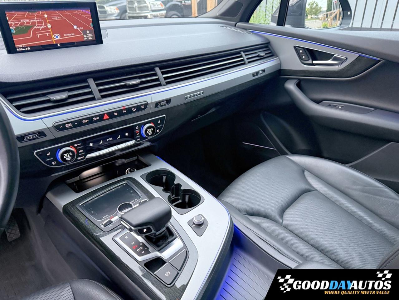 2019 Audi Q7 Technik S-LINE DRIVER ASST & DYNAMIC RIDE PKG MINT Photo