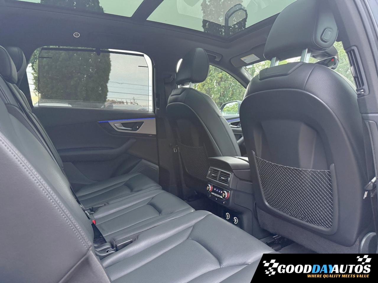 2019 Audi Q7 Technik S-LINE DRIVER ASST & DYNAMIC RIDE PKG MINT Photo