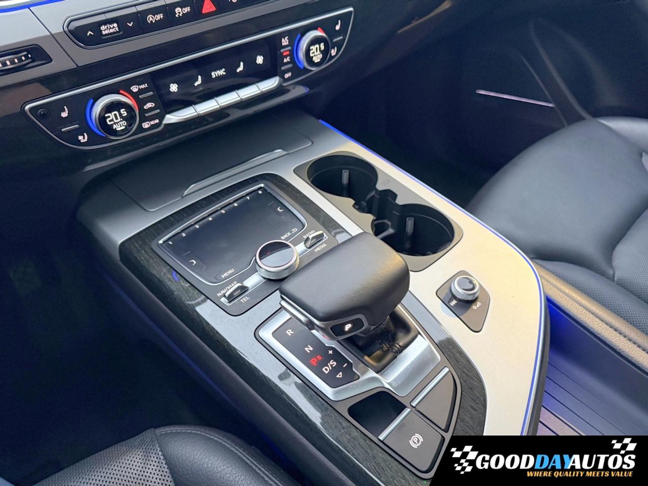 2019 Audi Q7 Technik S-LINE DRIVER ASST & DYNAMIC RIDE PKG MINT Photo