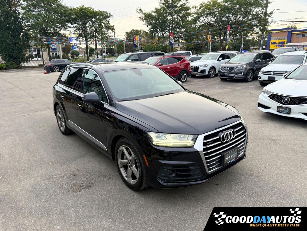 2019 Audi Q7 Technik S-LINE DRIVER ASST & DYNAMIC RIDE PKG MINT Photo