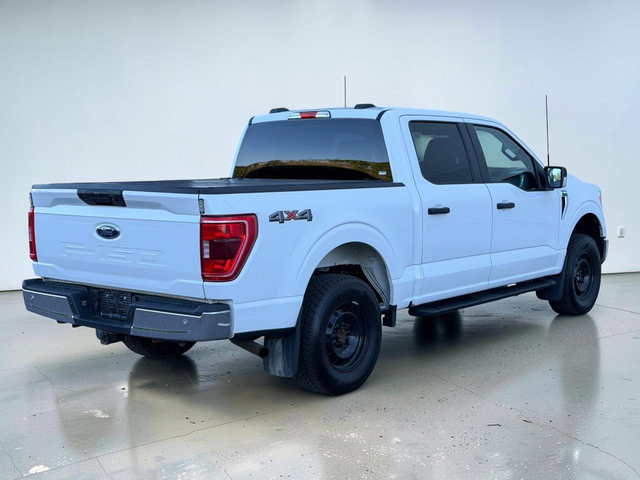 2022 Ford F-150 XLT/3.3L V6/Super Crew/5.5 Foot Bed Photo