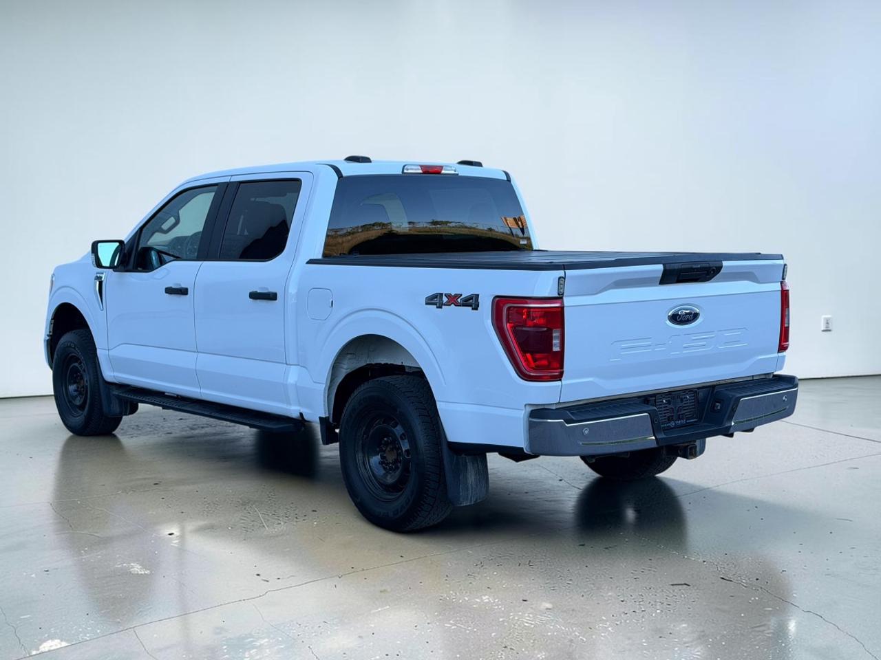 2022 Ford F-150 XLT/3.3L V6/Super Crew/5.5 Foot Bed Photo