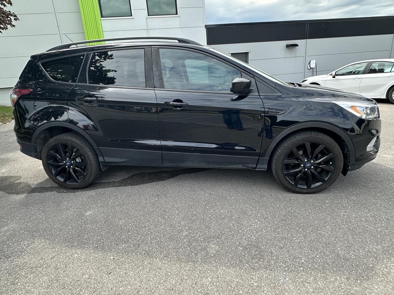 2018 Ford Escape SE Photo