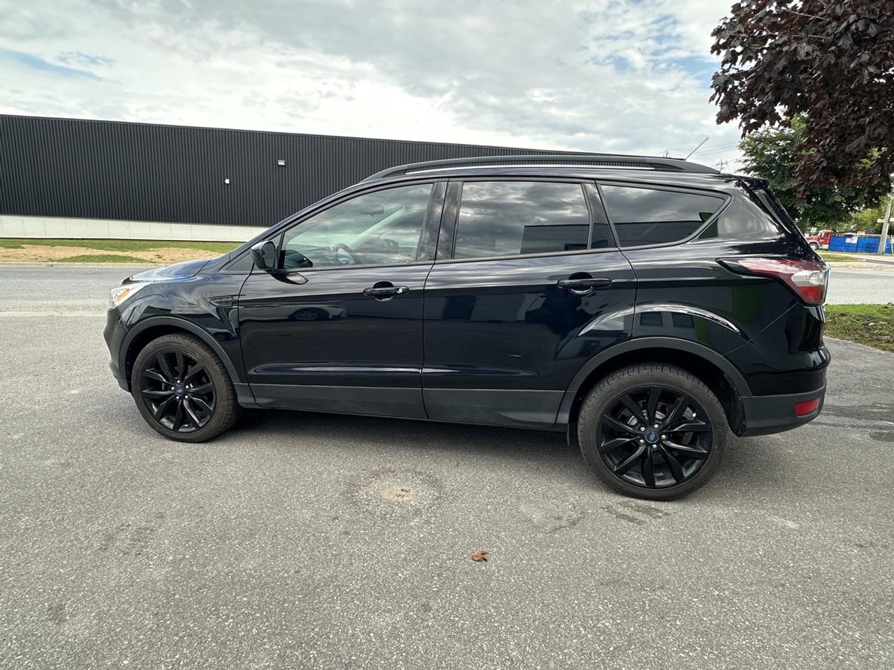 2018 Ford Escape SE Photo