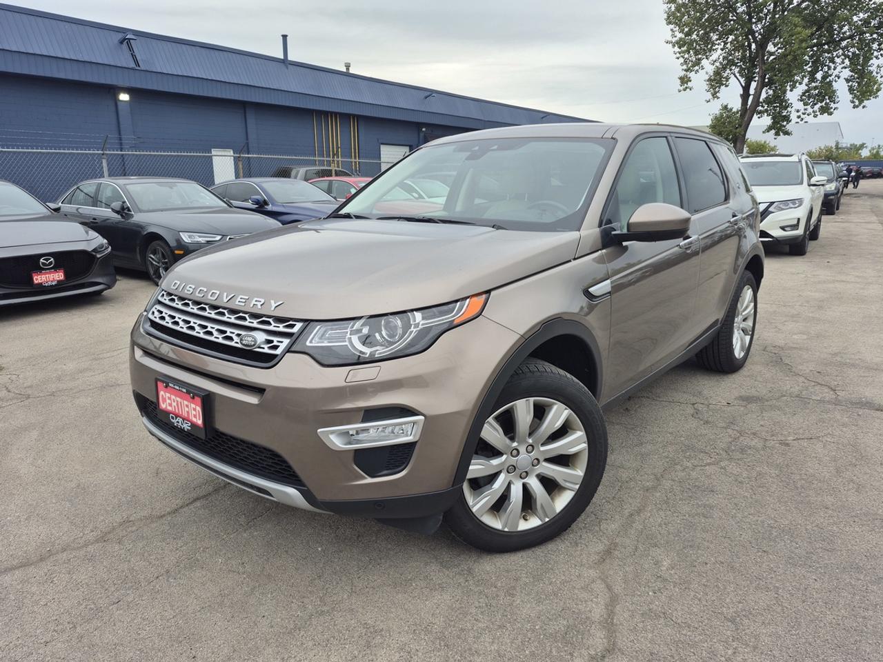 2016 Land Rover Discovery Sport HSE Photo