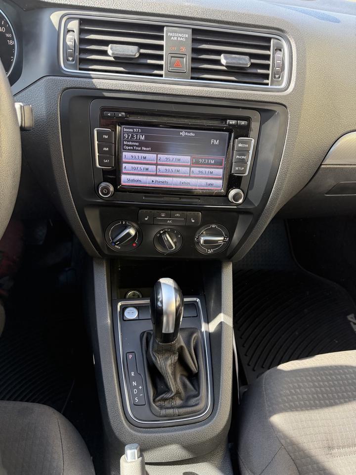 2015 Volkswagen Jetta S Photo