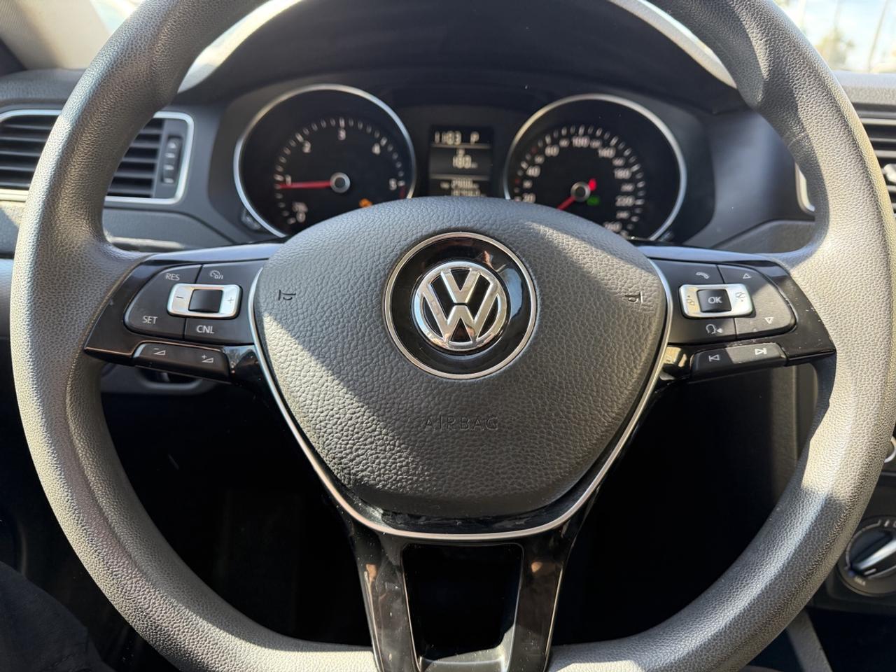 2015 Volkswagen Jetta S Photo