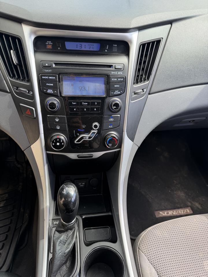 2013 Hyundai Sonata GLS Photo