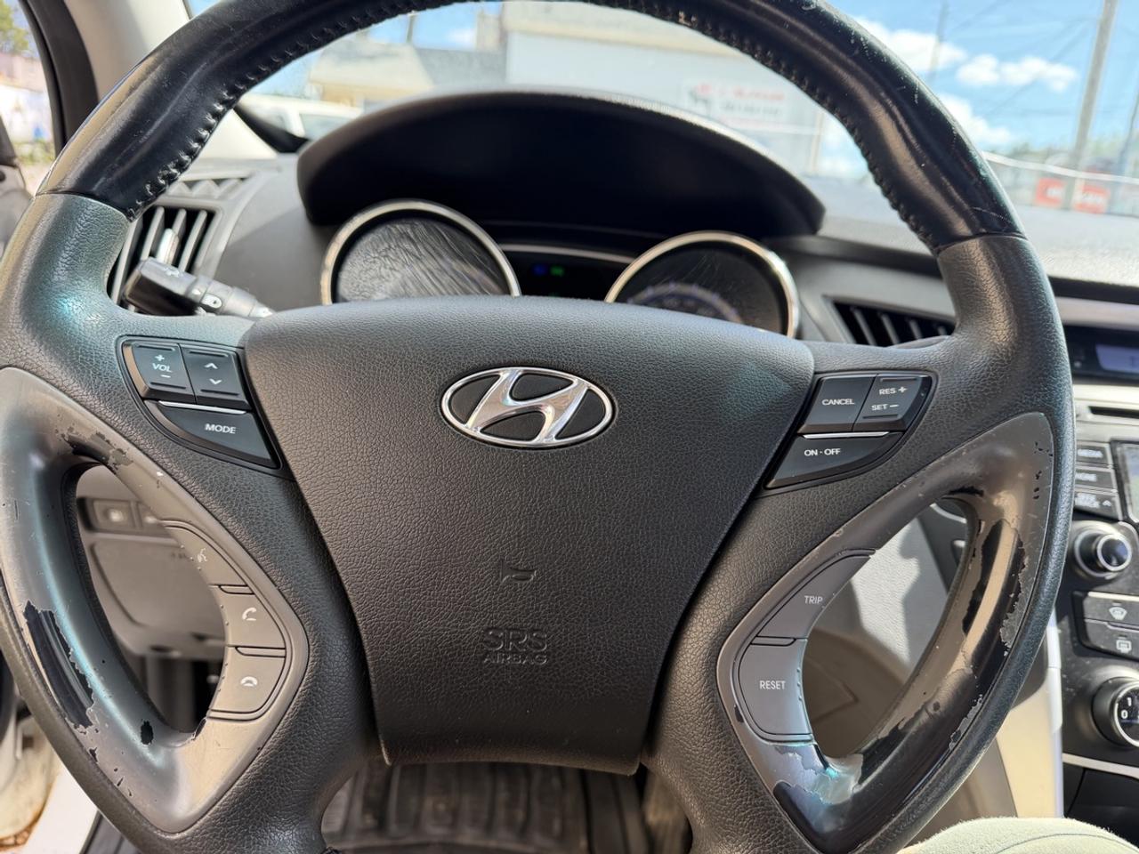 2013 Hyundai Sonata GLS Photo