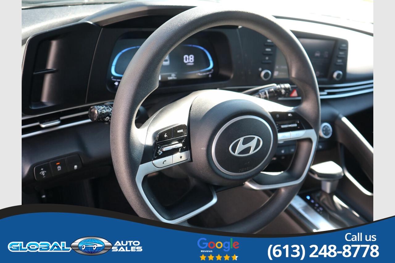2025 Hyundai Elantra Essential Photo