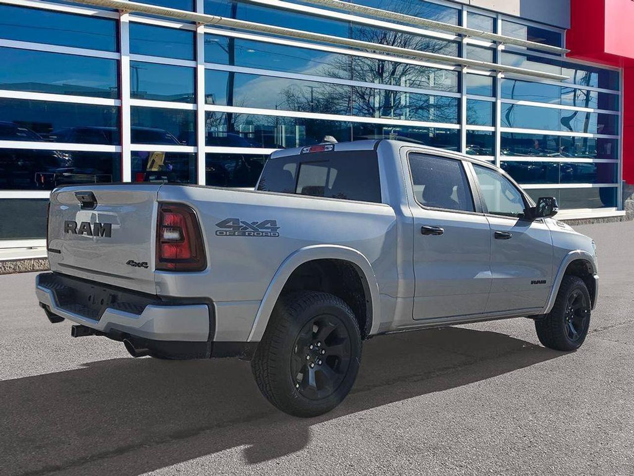 2027 RAM 1500 Big Horn Photo4