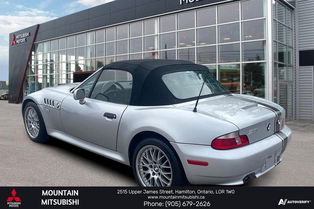 2000 BMW Z3 2.8L Photo3
