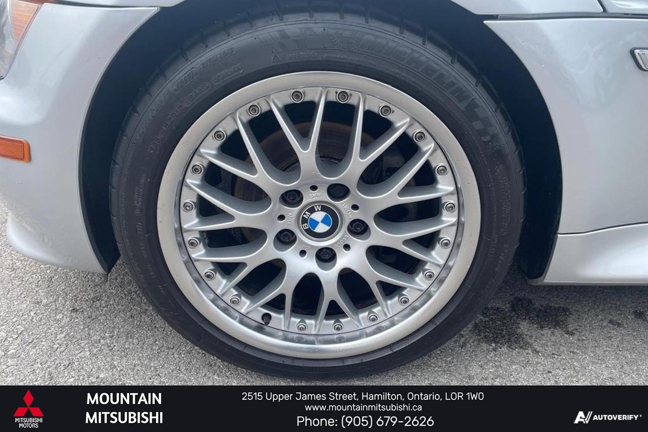 2000 BMW Z3 2.8L Photo