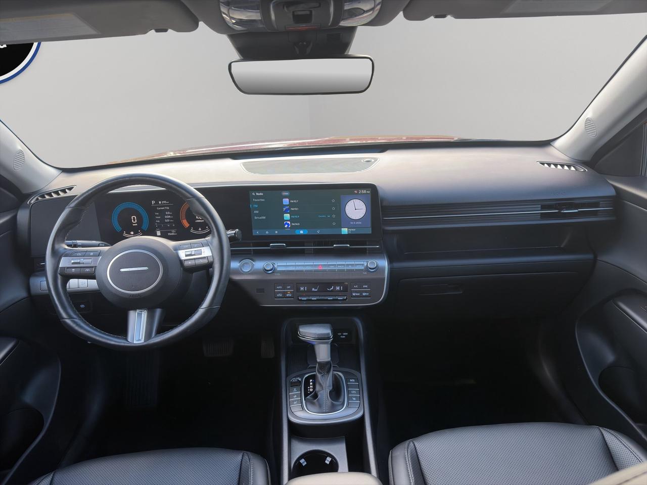 2025 Hyundai KONA Preferred | Sunroof | Lane Keeping Assist | Blind-Spot Collision Warning |  Cross-Traffic Warning | Photo