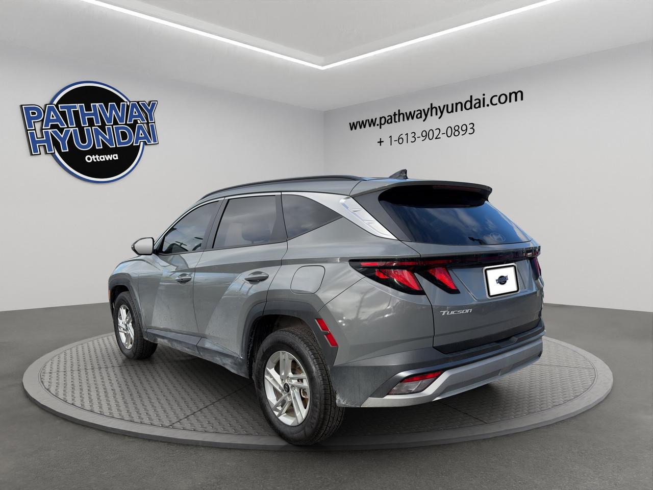 2025 Hyundai Tucson Preferred | All-Wheel Drive (AWD) | Adaptive Cruise Control | Blind-Spot Collision Warning | Photo