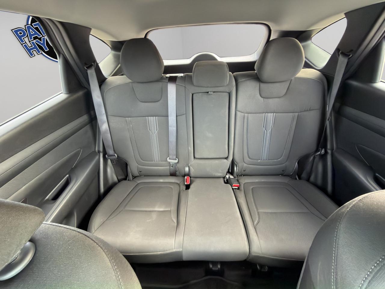 2025 Hyundai Tucson Preferred | All-Wheel Drive (AWD) | Adaptive Cruise Control | Blind-Spot Collision Warning | Photo