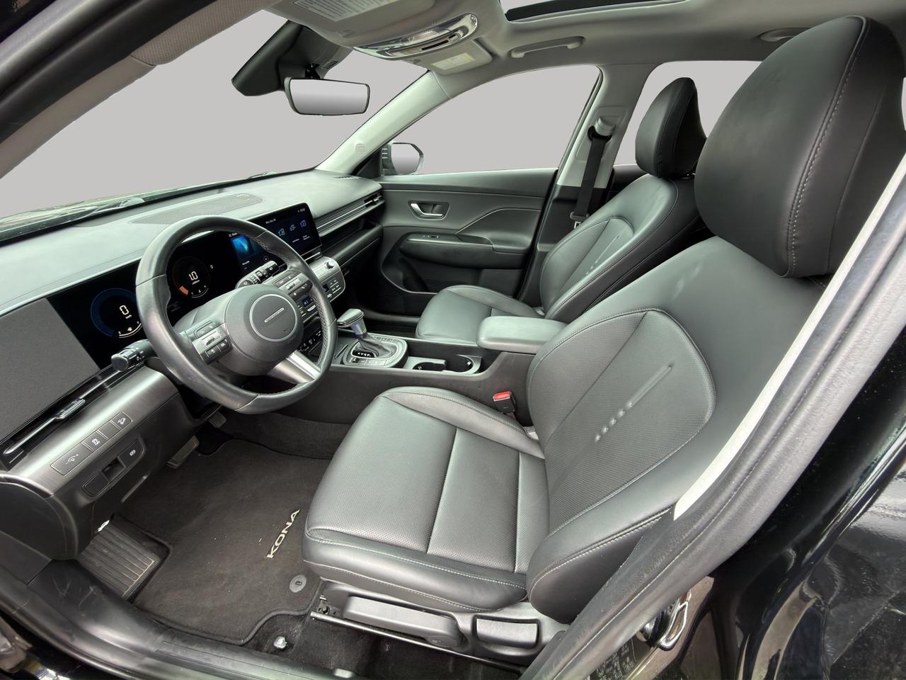 2025 Hyundai KONA Preferred | Blind-Spot Collision Warning | Lane Keeping Assist | Driver Attention Warning Photo