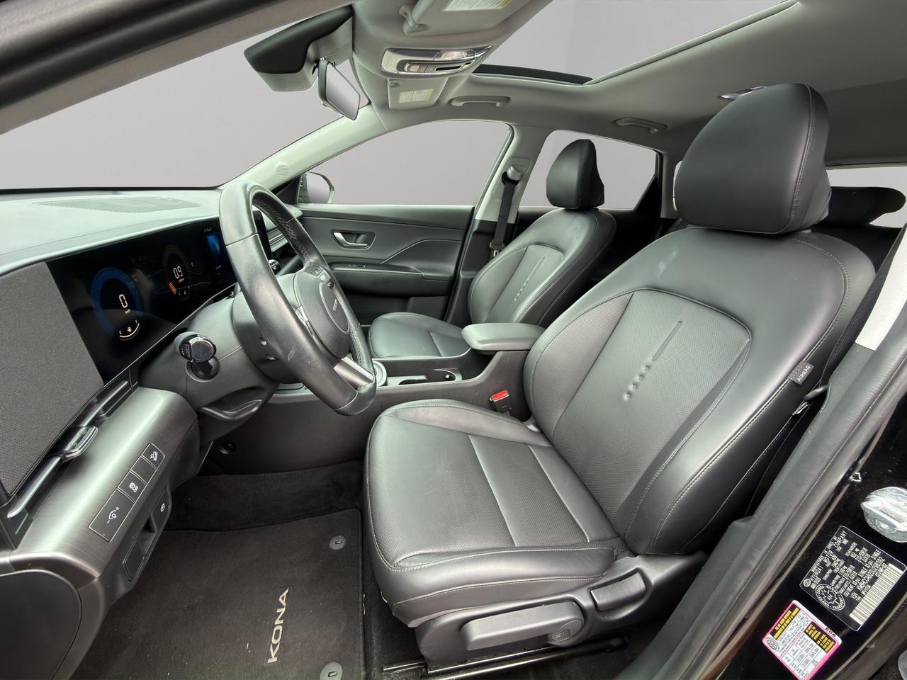 2025 Hyundai KONA Preferred | Blind-Spot Collision Warning | Lane Keeping Assist | Driver Attention Warning Photo